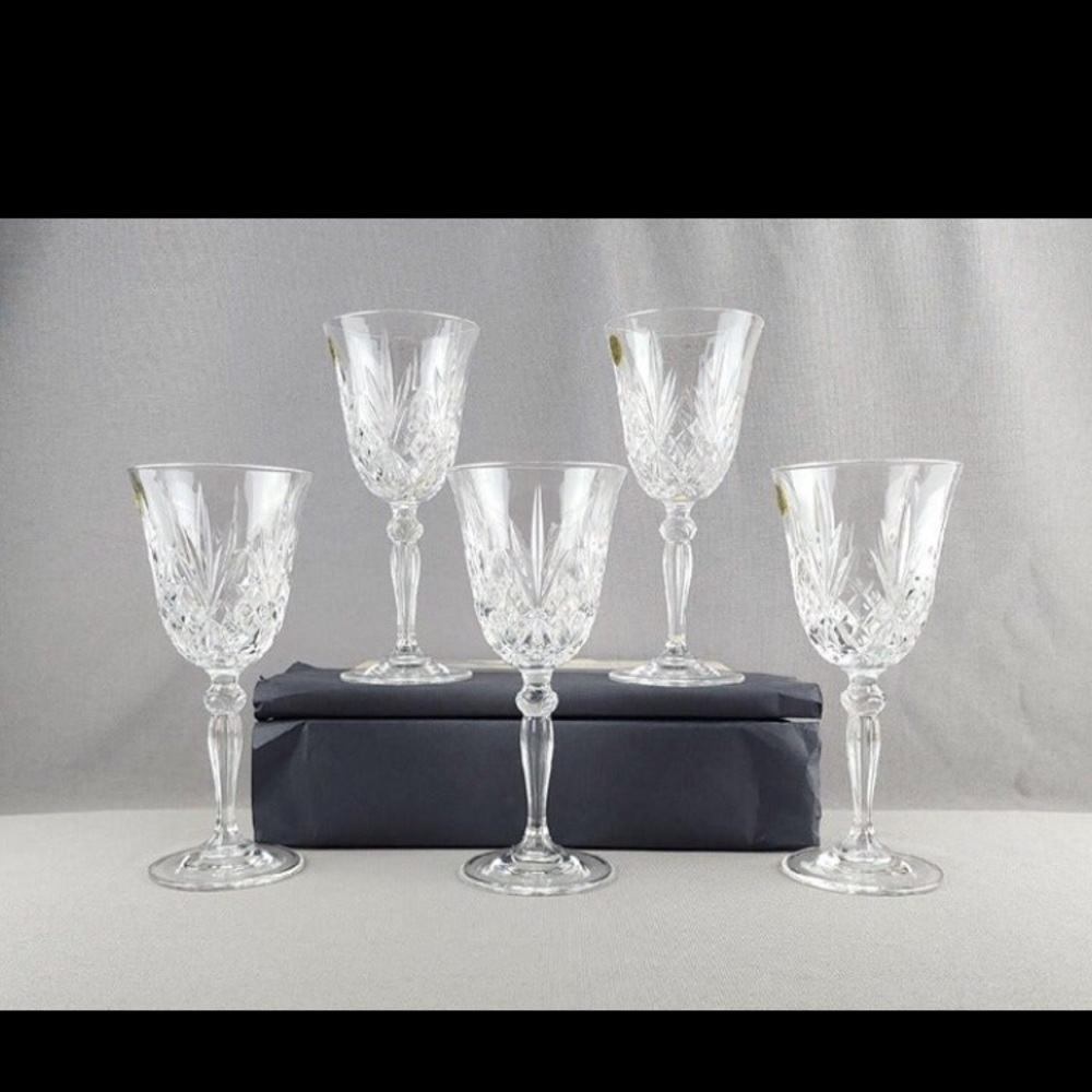Vivaldi Capri Wine Glasses 9oz 24% Lead Crystal Goblets (Set of 5) Made in Italy
